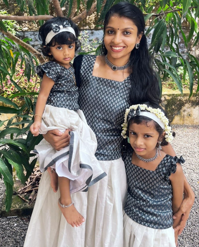 Mom & Daughter Moments